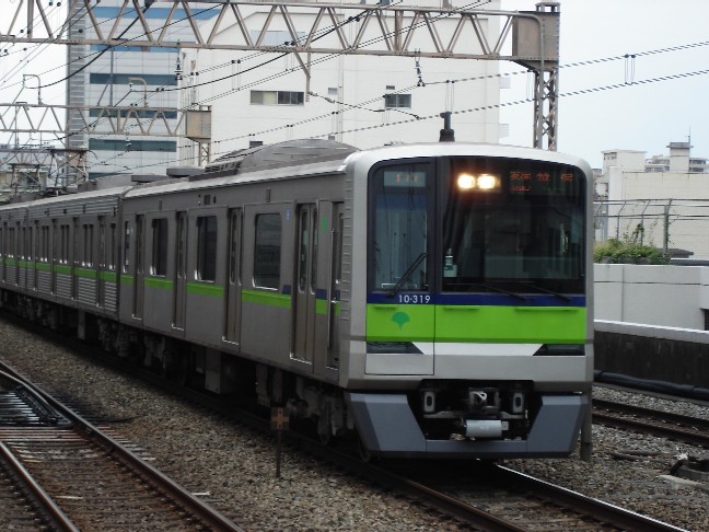 都営新宿線10-300R型